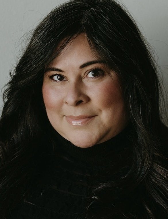 Arts Insider with Janna Hinebaugh